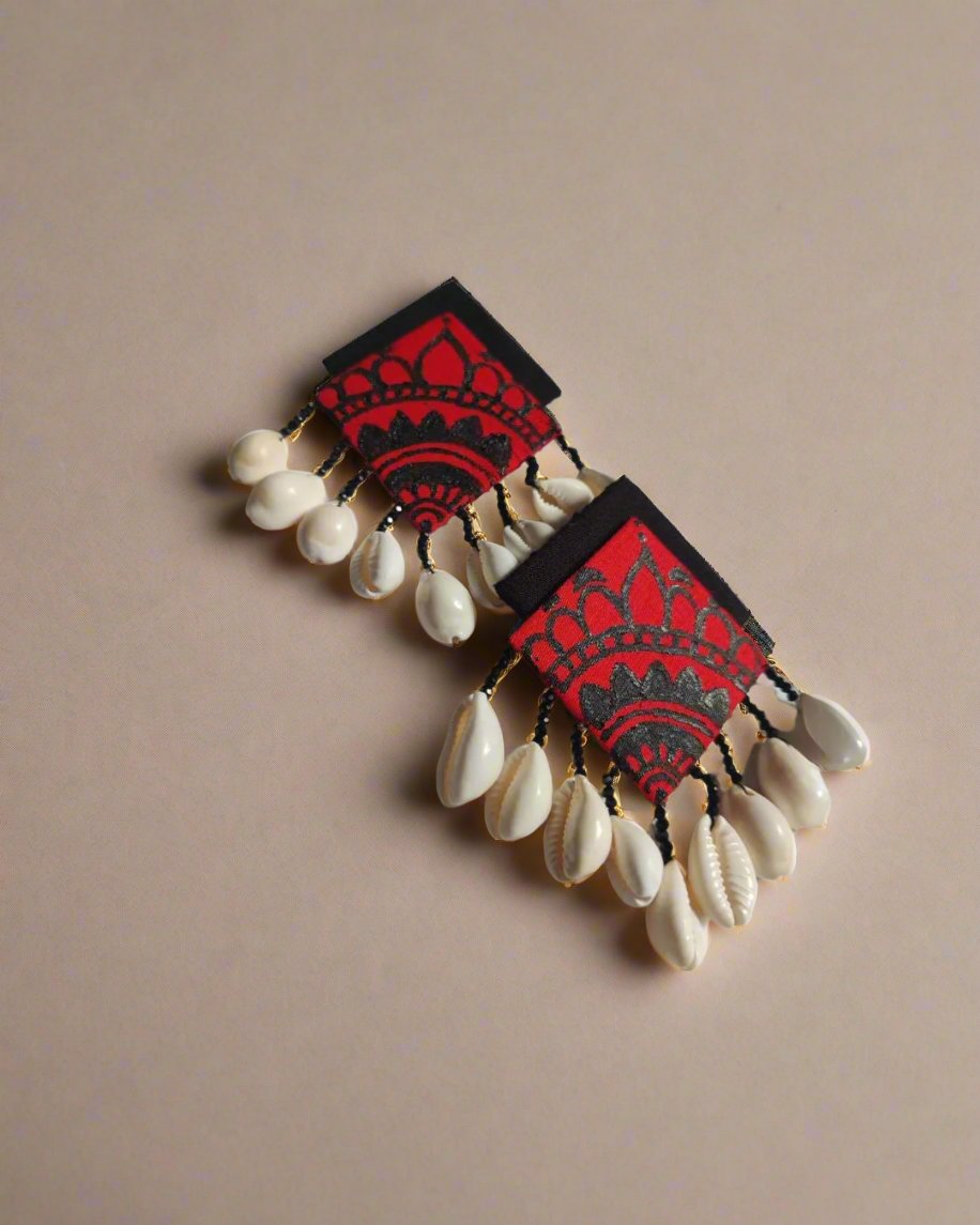Black & red cowry shell earrings