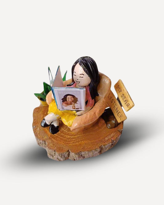 “Booked & Brewed” – Book Lover’s Miniature Tabletop