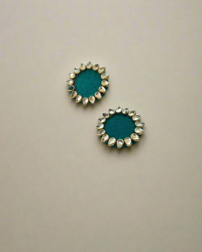 Kundan multicolor studs