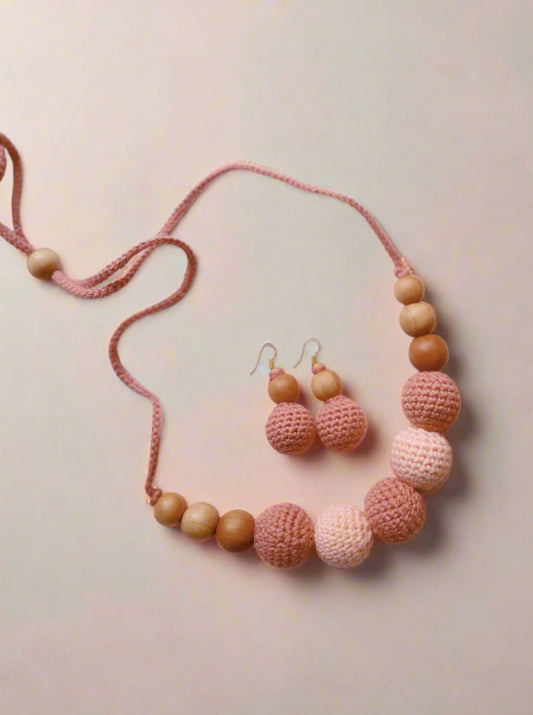 Rainvas Light brown and peach crochet wooden beaded necklace & earrings