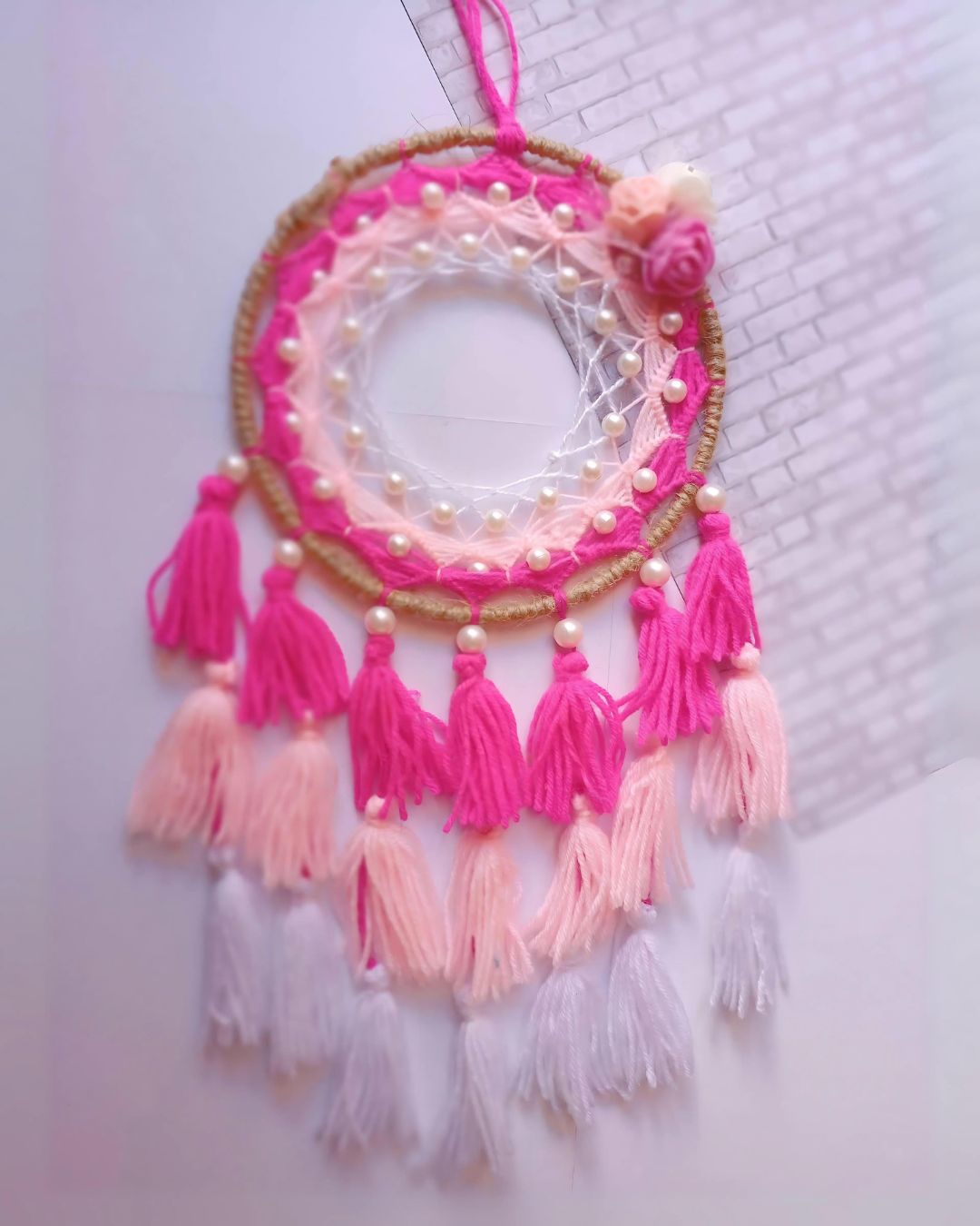 Dreamy Rose Tassel Catcher