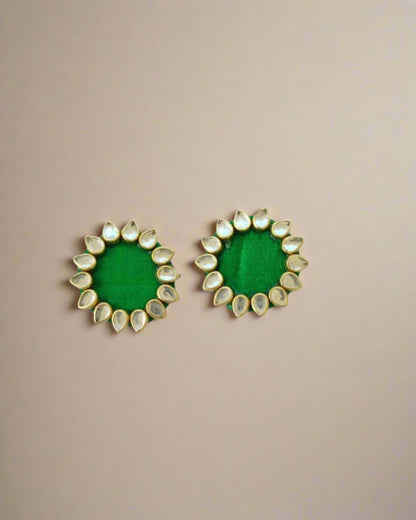 Kundan multicolor studs