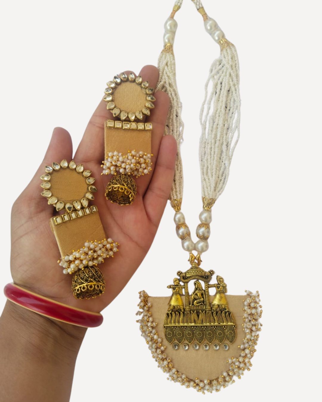 Pastel yellow beige beads set