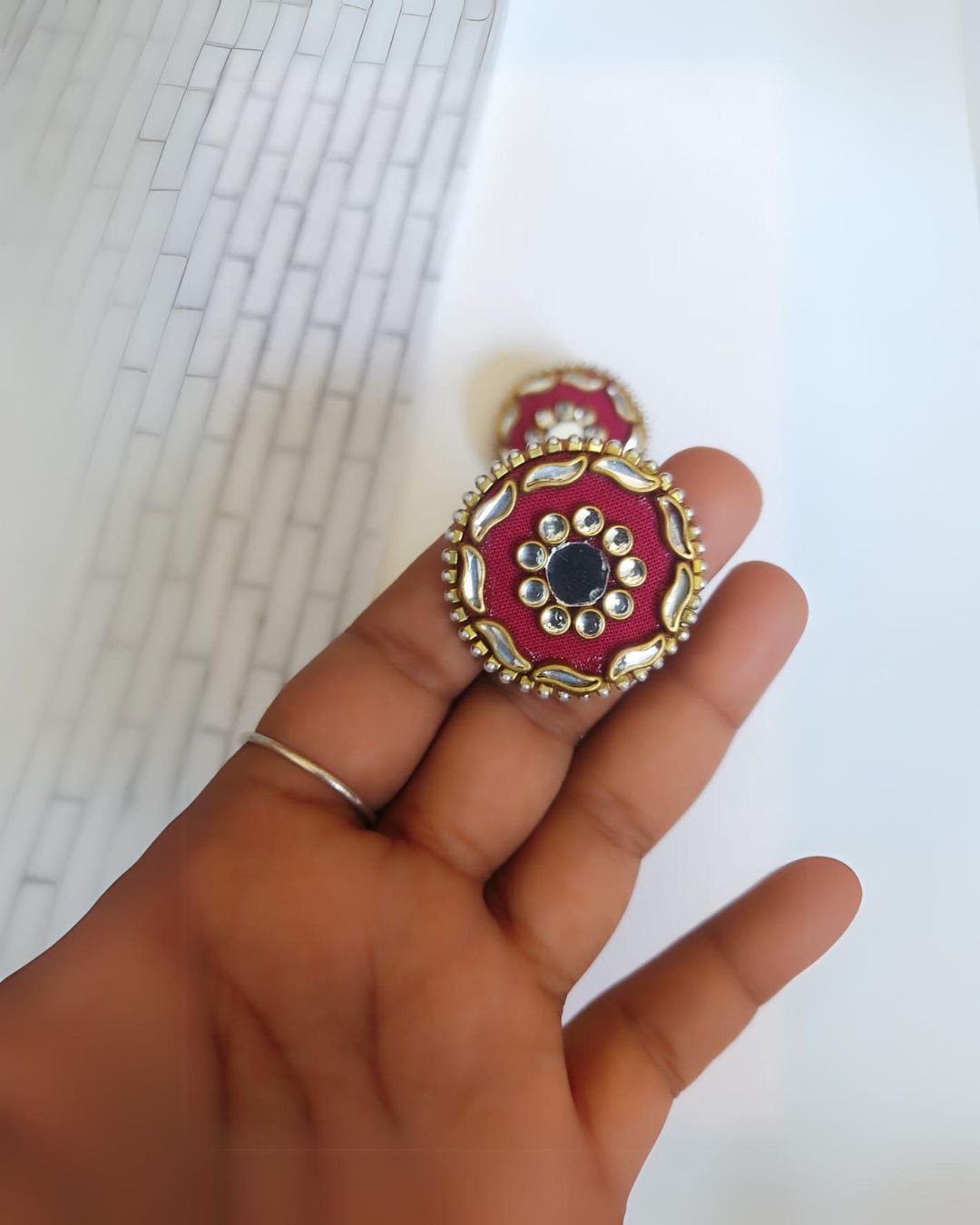 Round multicolor studs with kundan and mirror