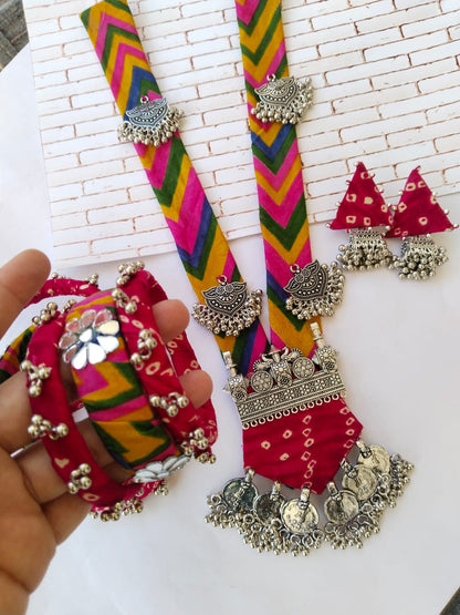 Multicolor printed fabric necklace, earrings and bangles set with silver details on it