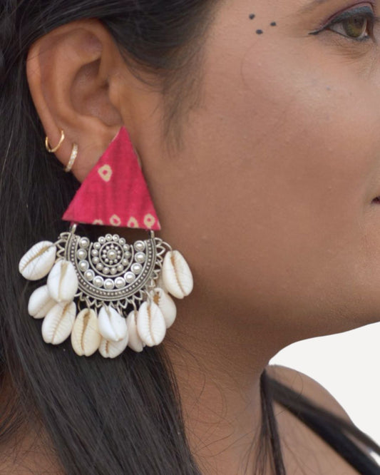 Red printed shell earrings