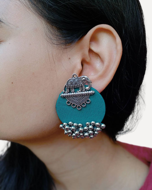 Elephant studs earrings