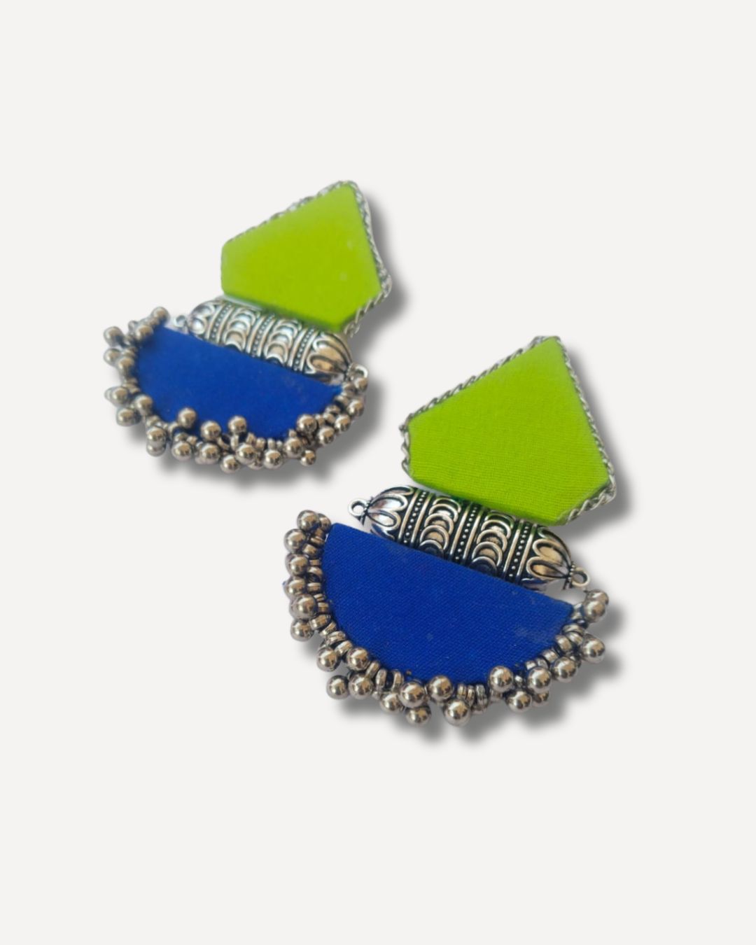Parrot Green Blue earrings