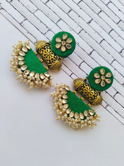 Rainvas Green kundan semi circle earrings