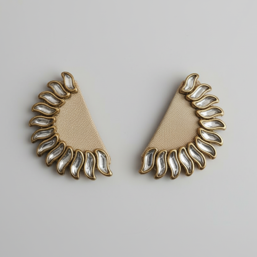 Beige Semi-Round Sunburst Kundan Stud Earrings