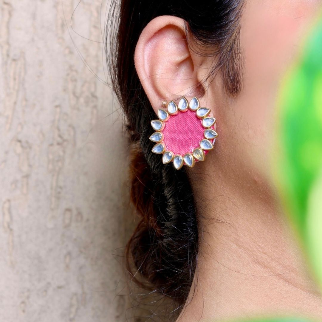 Baby Pink Halo Kundan Mini Stud Earrings