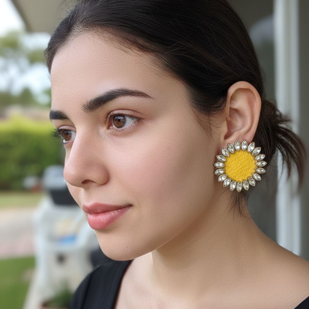 Golden yellow Halo Kundan Mini Stud Earrings