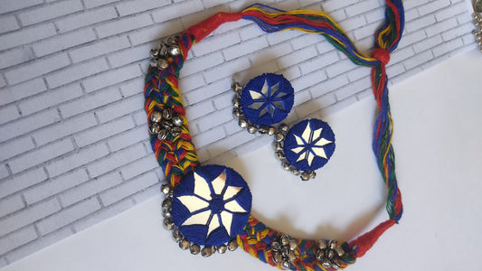 Rainvas royal blue mirror & multicolor fabric choker earrings set