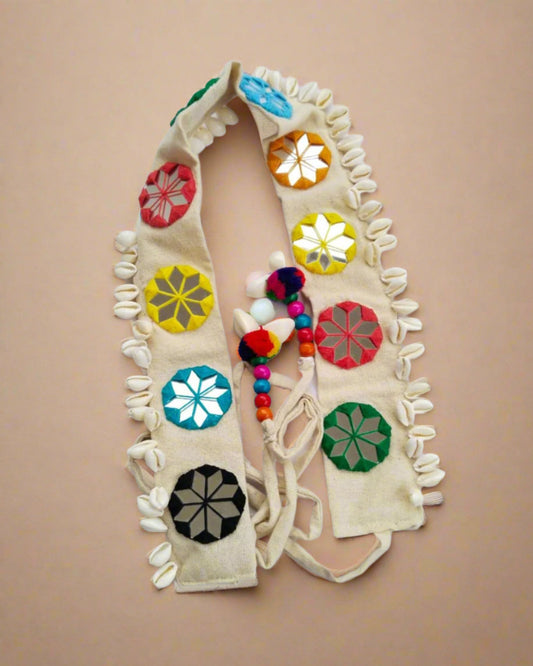 White Mirror Khadi Kamarband with Shells