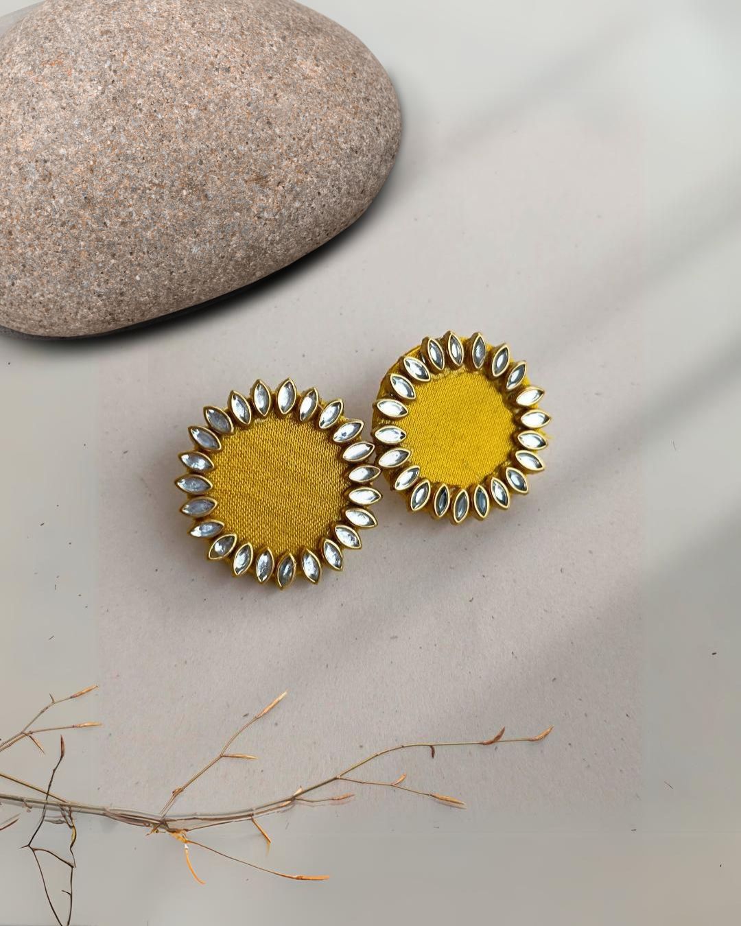 Yellow kundan studs earrings