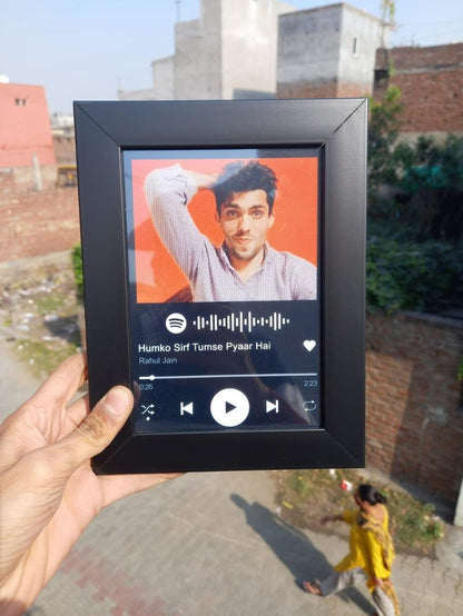 Black Spotify frame 7*9 inches